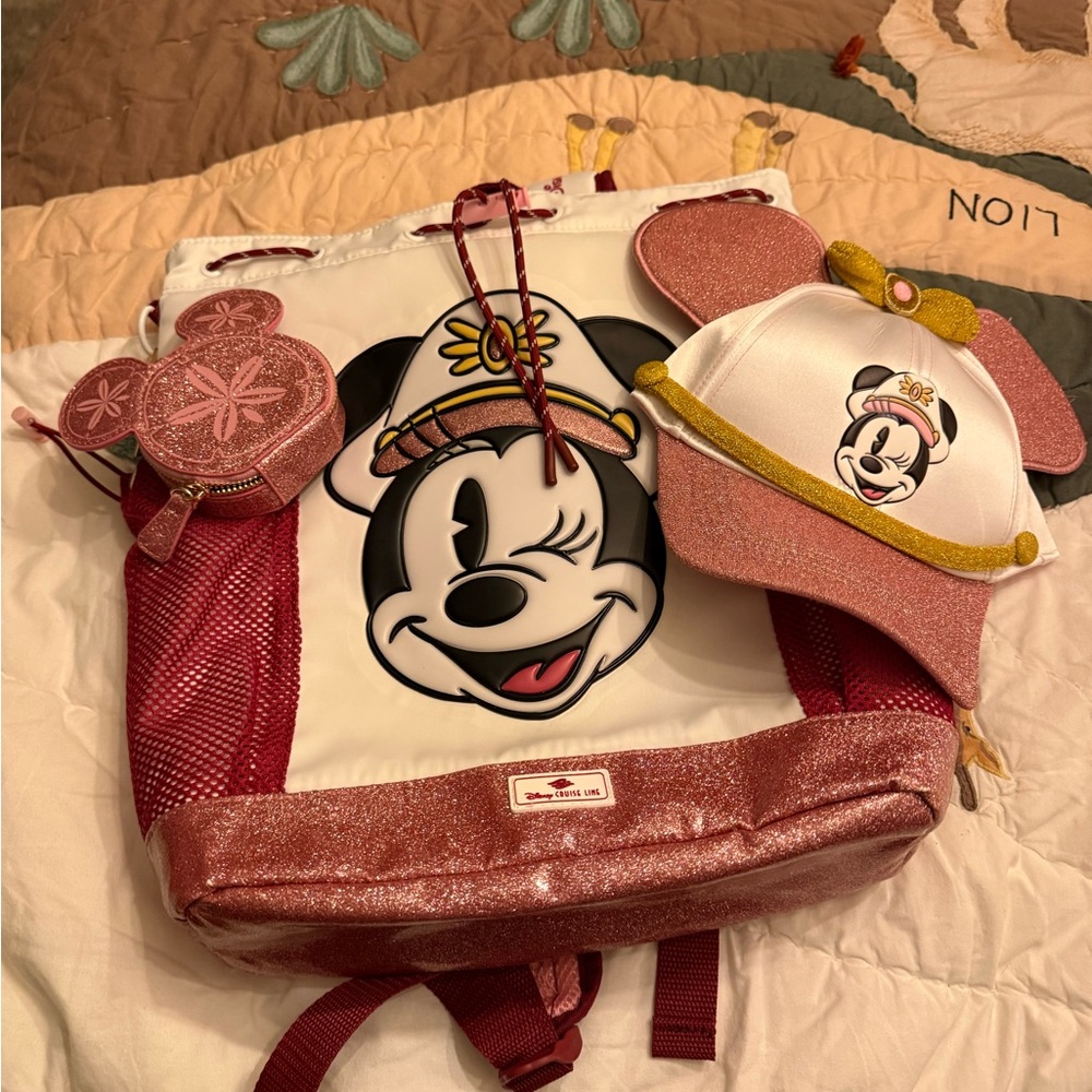 Disney Cruise Line Minnie Mouse Kids Backpack and Cap Set - Pink NWOT